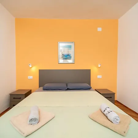 By The Sea Barbat, Rab - 14512 Apartman Rab Town
