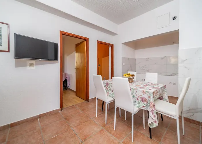 By The Sea Barbat, Rab - 14512 Daire Rab Town