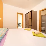 By The Sea Barbat, Rab - 14512 公寓 拉布